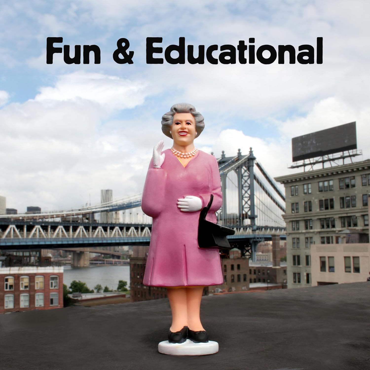 Kikkerland Solar Powered Waving Queen Figurine: Fun Decor for Home & K