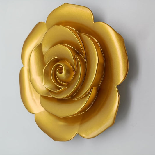 MCCXXII Golden 3D Flower Wall Decor - Shimmering Plastic Sunflower Shape Art with Hook for Home Indoor Outdoor Garden Decoration (25x24.5x3.1cm)(9.8"x9.6"x1.2")