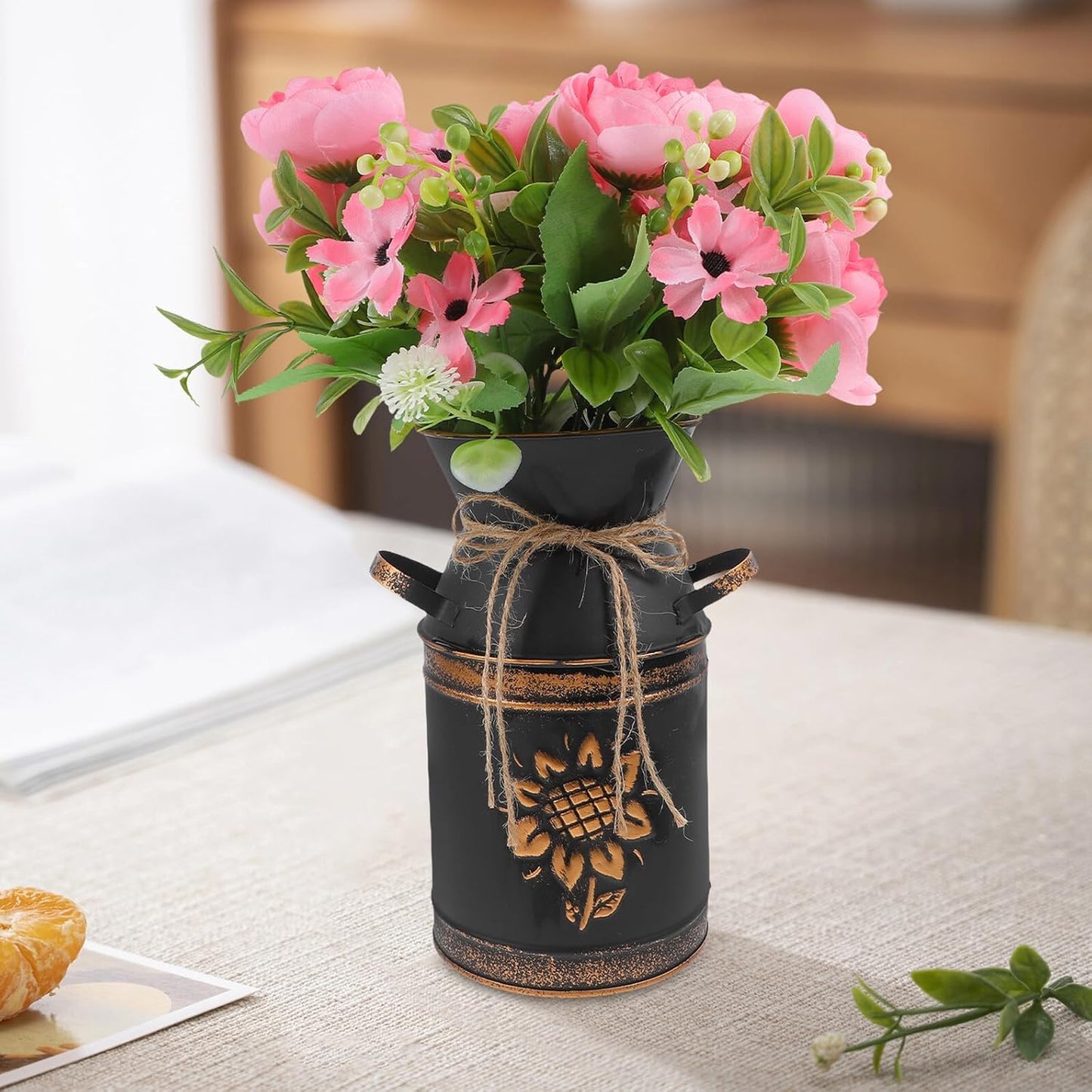 Milisten Vintage Metal Flower Bucket Vase Floral Art Planter for Balco