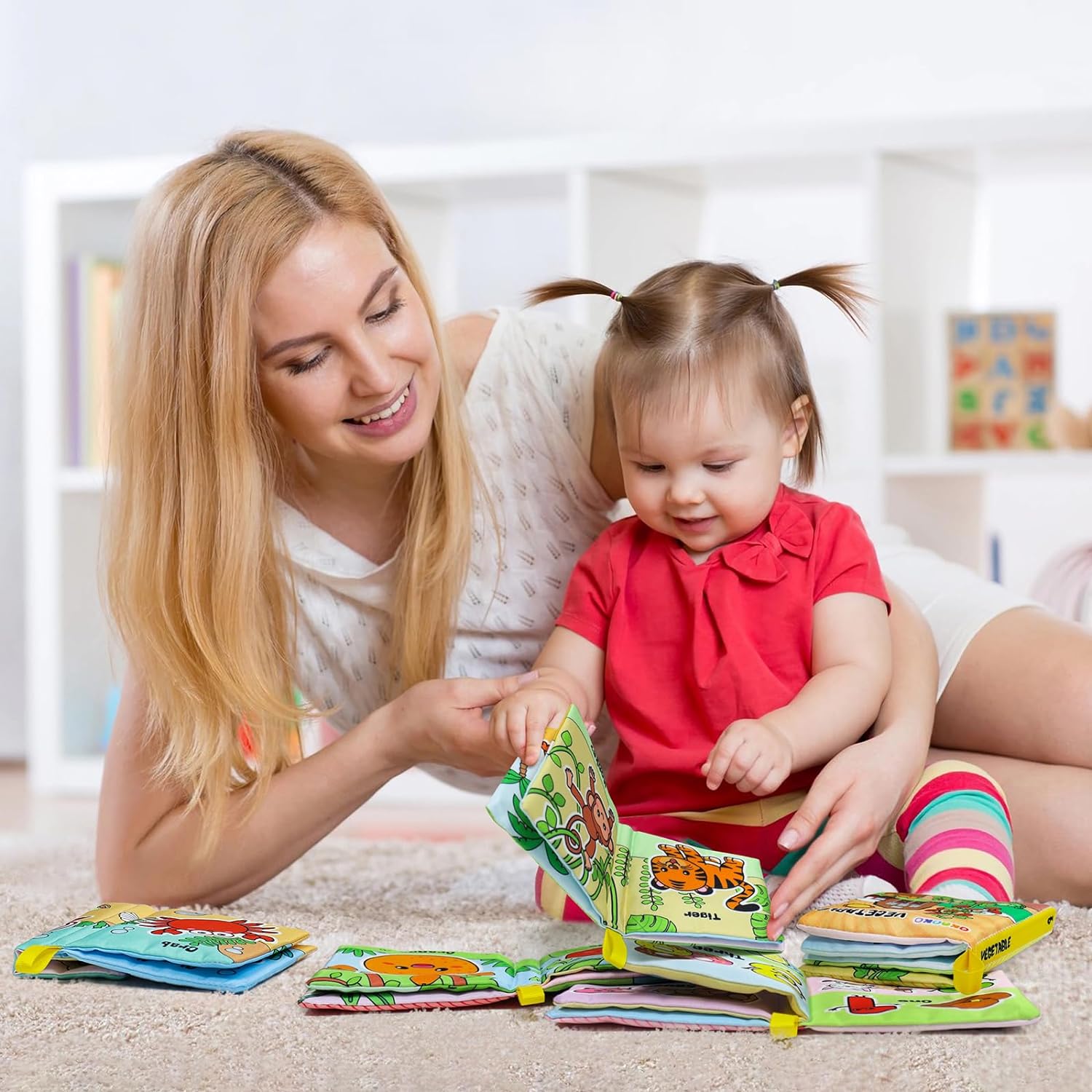 OKOOKO Soft Baby Books 6PCS Soft Cloth Books Bath Books Crinkle Washab