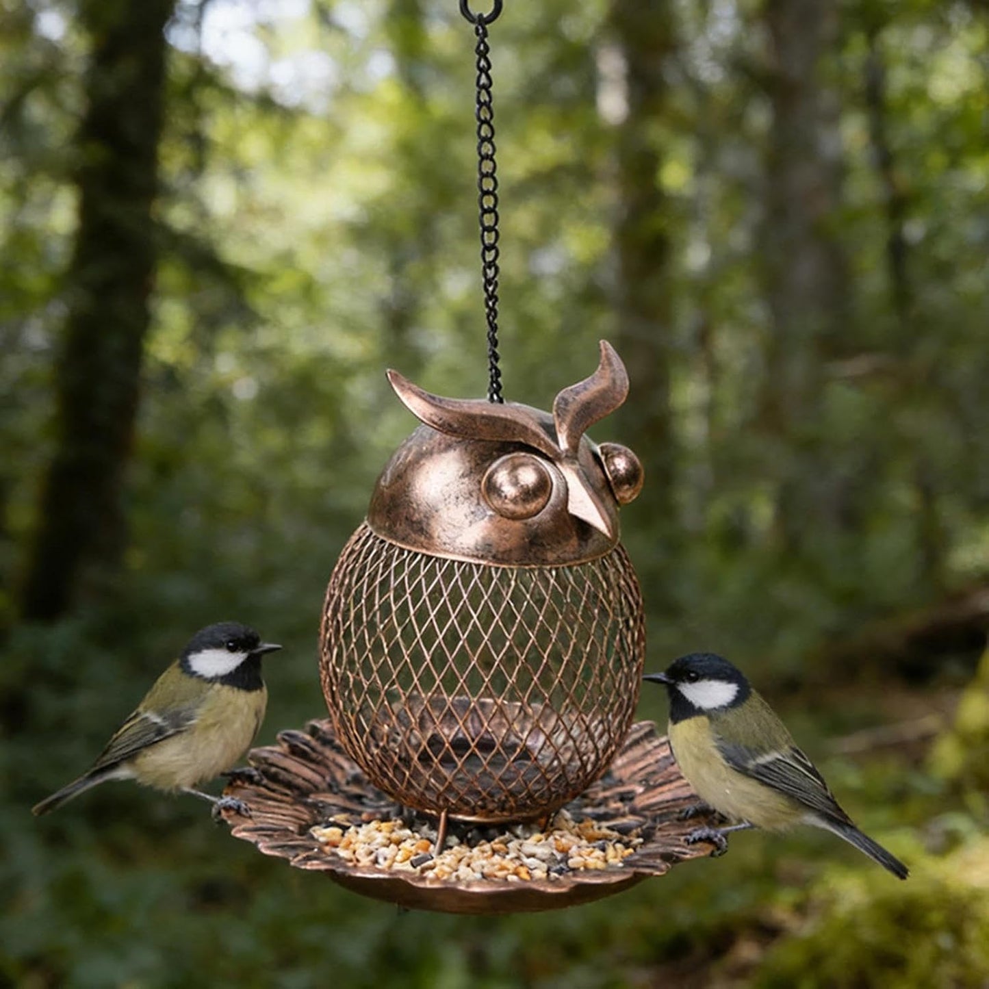 Owl Shaped Bird Feeder, Vintage Metal Squirrel Proof Feeder, Large Capacity Outdoor Feeders, Cute Bird Feeding Accessory for Finch Bluebird Sparrow for Yard Deck Porch Garden Backyard