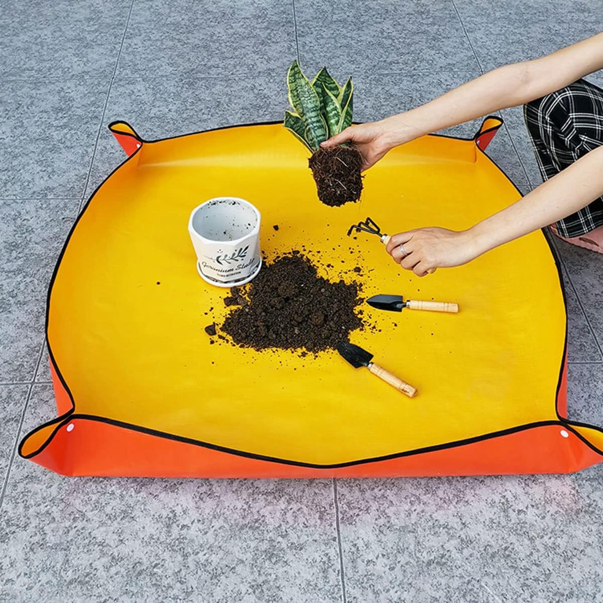 Repotting Mat Waterproof Indoor Potting Tarp Planting Mat Apartment Gardening Mat for Succulent Flowers Plants Indoor Transplantation 2.2 ft. x 2.2 ft. (Yellow/Orange)