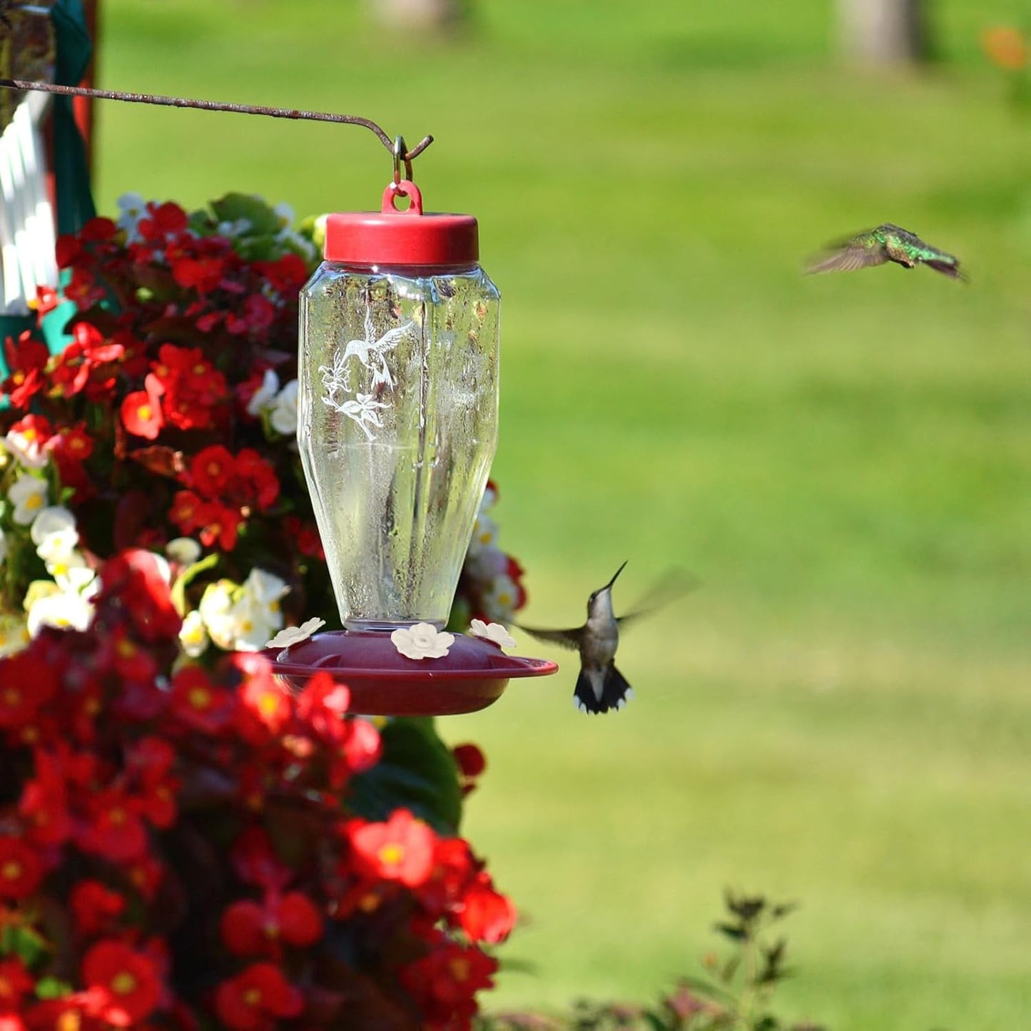 30 Sets Hummingbird Feeders Flowers, Multicolor Replaceable Hummingbird Bird Feeder Flower Accessories Feeding Port Flowers for Outdoors Hanging Feeders(White)
