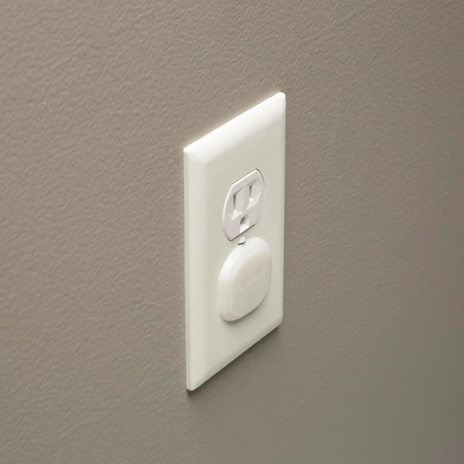 Safety 1st Electrical Outlet Baby Proof Covers, Secure Outlet Plugs, B