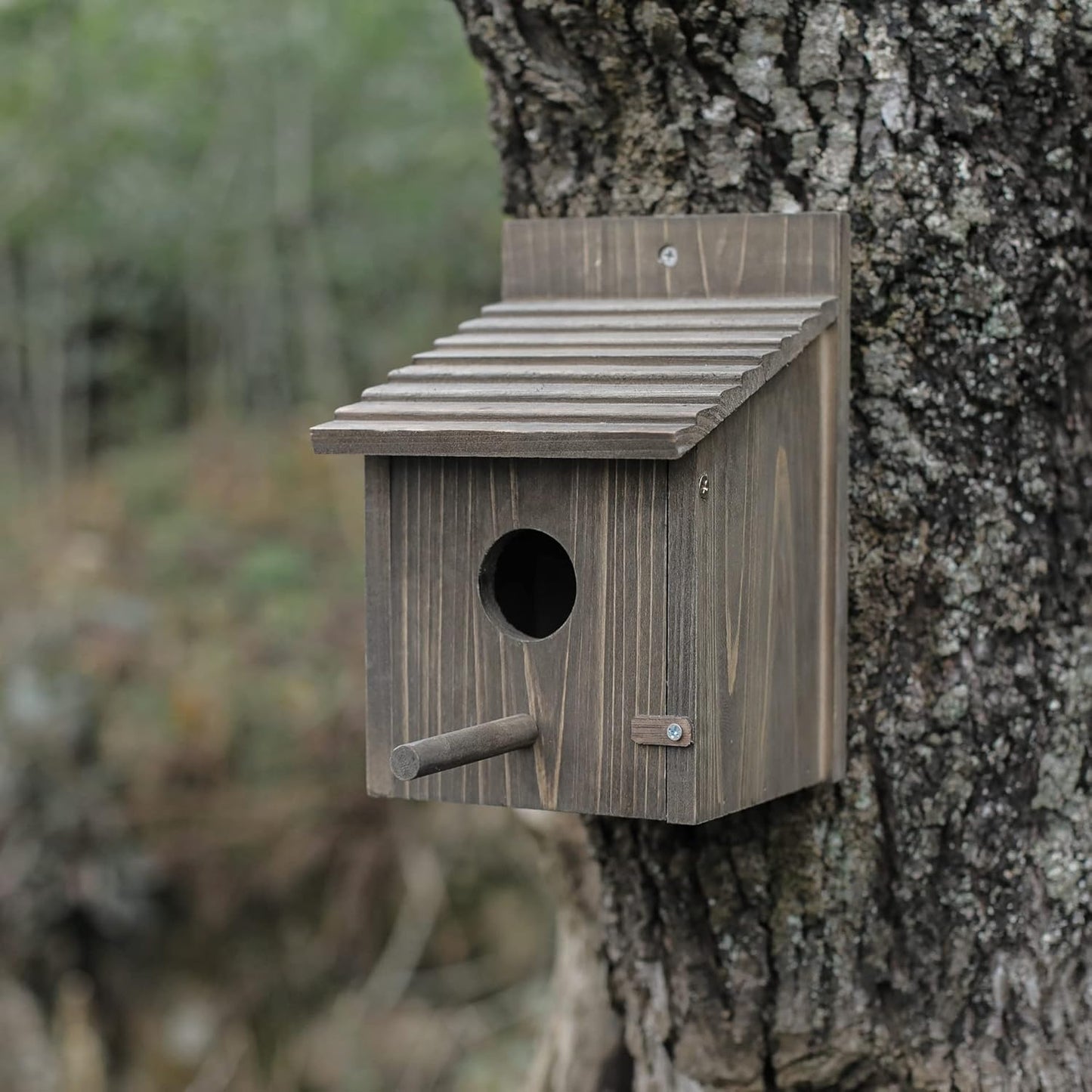 Weatherproof Bird House, Wooden Bird Houses for Outside with Pole, Durable Birdhouse for Finch, Bluebird, Cardinals, Hanging Birdhouse Garden Country Cottages