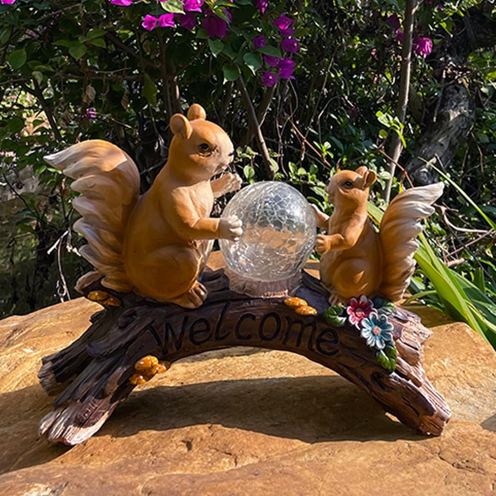 Solar Powered Squirrels on a Log Outdoor LED Garden Light Decor, Garden Ornament (Squirrels on a Log)