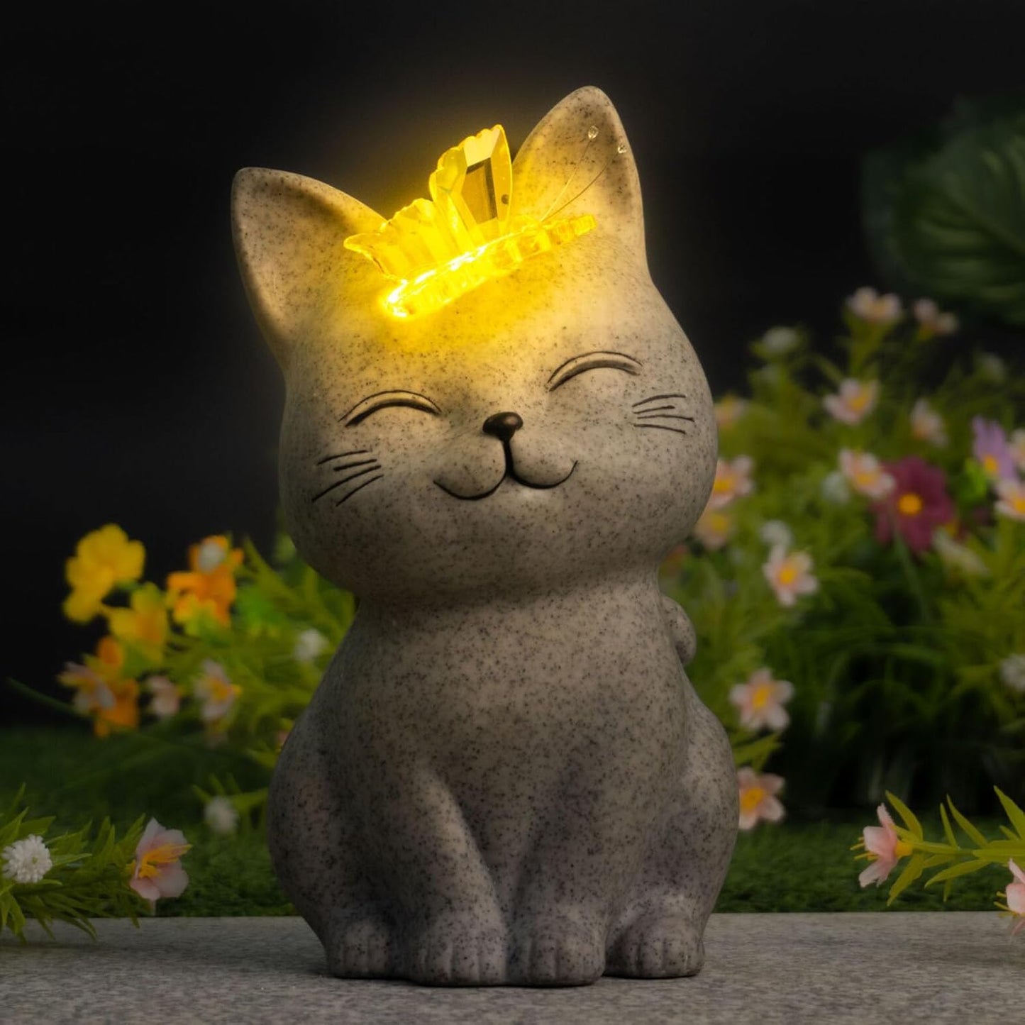 DecorSmart Cat Garden Outdoor Statue Gifts for Cat Lovers Lady Mom Dad Women Outside Solar New Home Decor for Patio Yard Housewarming Gardening Gifts