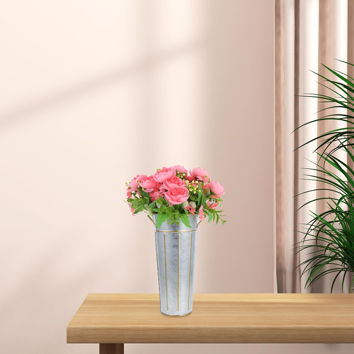 Milisten Retro Iron Flower Bucket Vase, Vintage Metal Flower Vase Wate