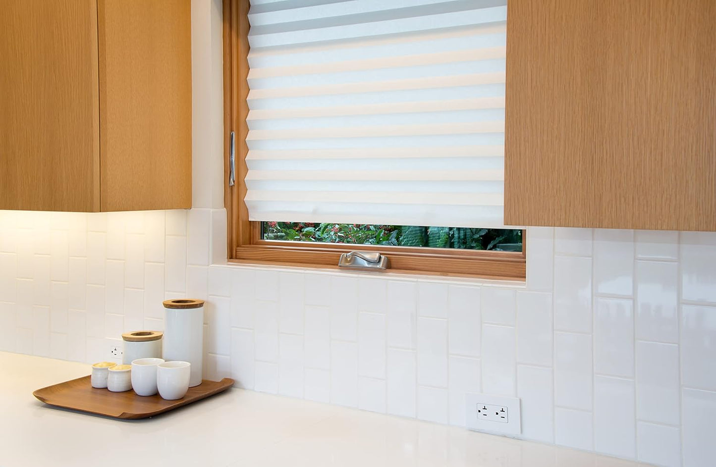 Redi Shade No Tools Original Light Filtering Pleated Paper Shade White, 36" W x 72" L, 6 Pack