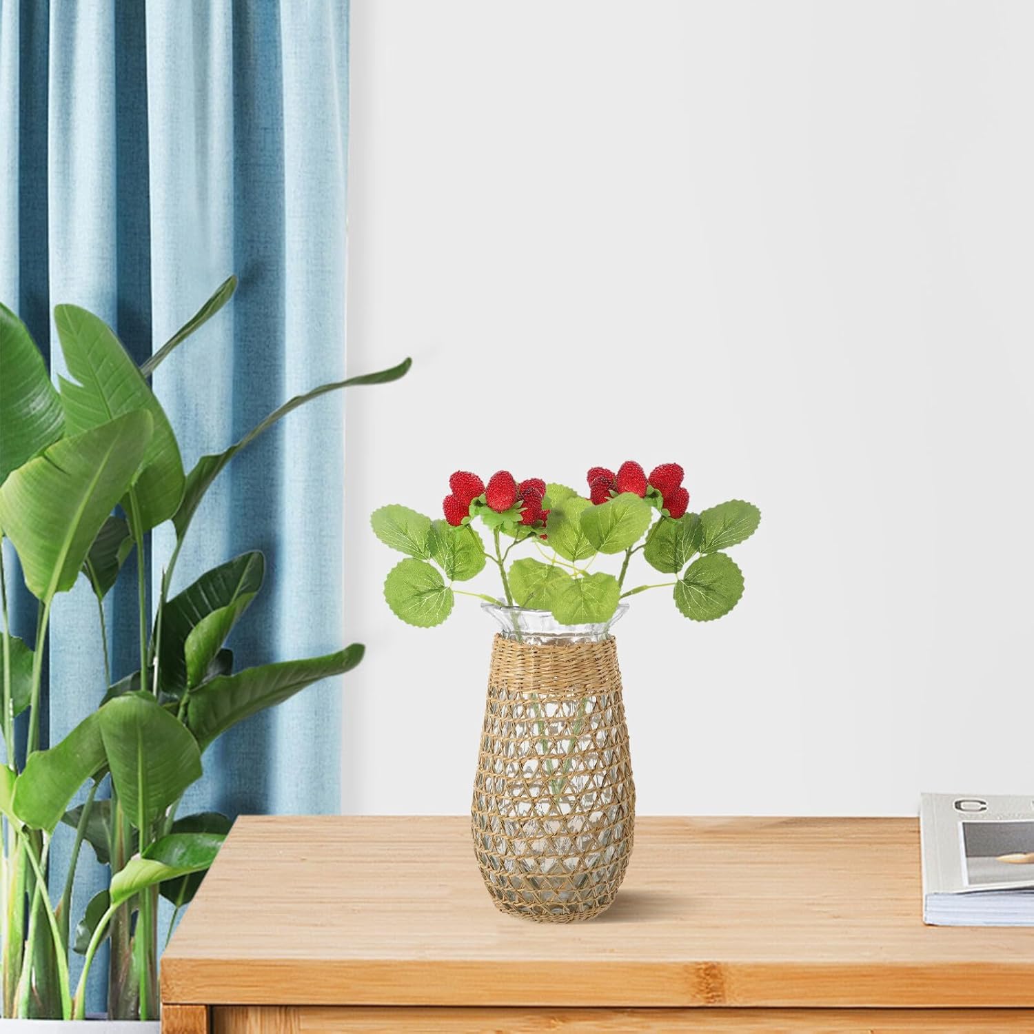 Woven Rattan Glass Vase Decorative Flower Pot for Dried and Fresh Plan
