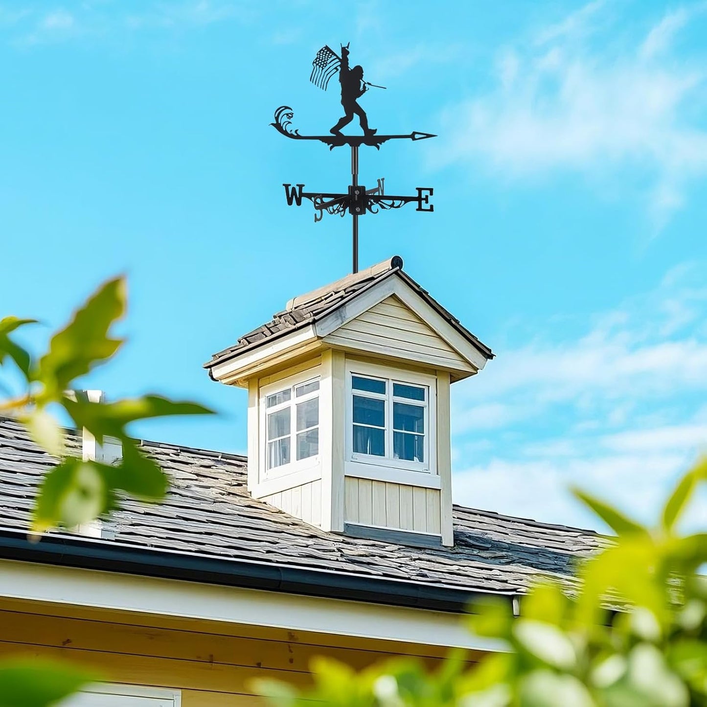 Metal Weather vanes, Black Metal Wind Direction Indicator Garden Decoration for Garden Farmhouse Chicken Coop Shed Outdoor Wind Measuring Tool Wind Direction Weathervanes(Bigfoot)