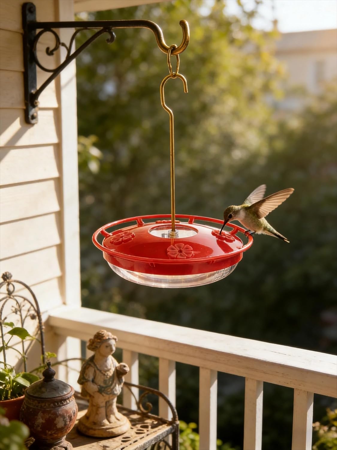 Watch Hummingbirds Up Close, 12 oz Hanging Hummingbird Feeder, Easy Fill and Clean, Leak-Proof Design for Outdoors, 9.4 Inches Tall，5 Flower-Shaped Feeding Ports and Perches