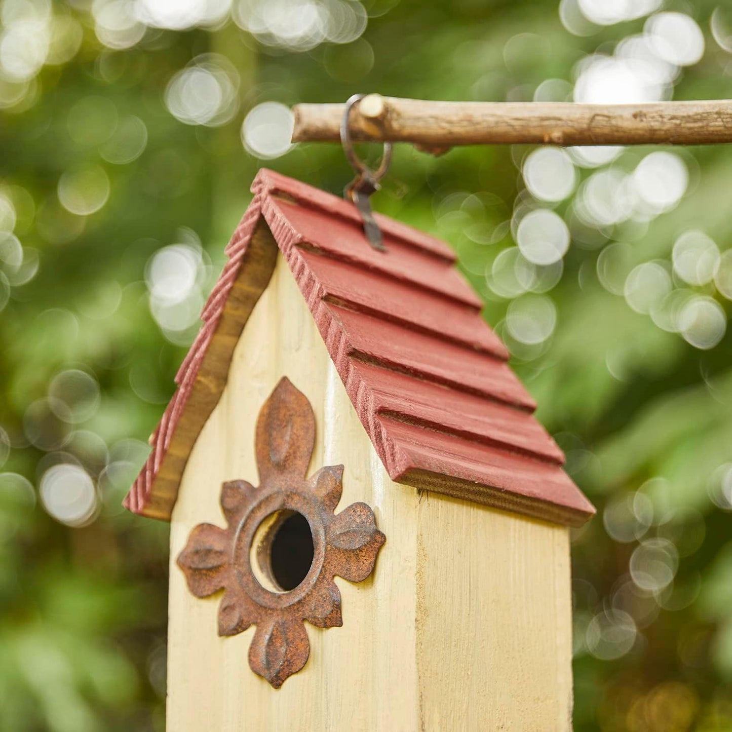 Glitzhome Hanging Bird House for Outdoors, 9" H Hand Painted Wooden Cottage Blue Bird House Garden Birdhouse for Outside for Hummingbird Wren Finch Cardinals Cedar