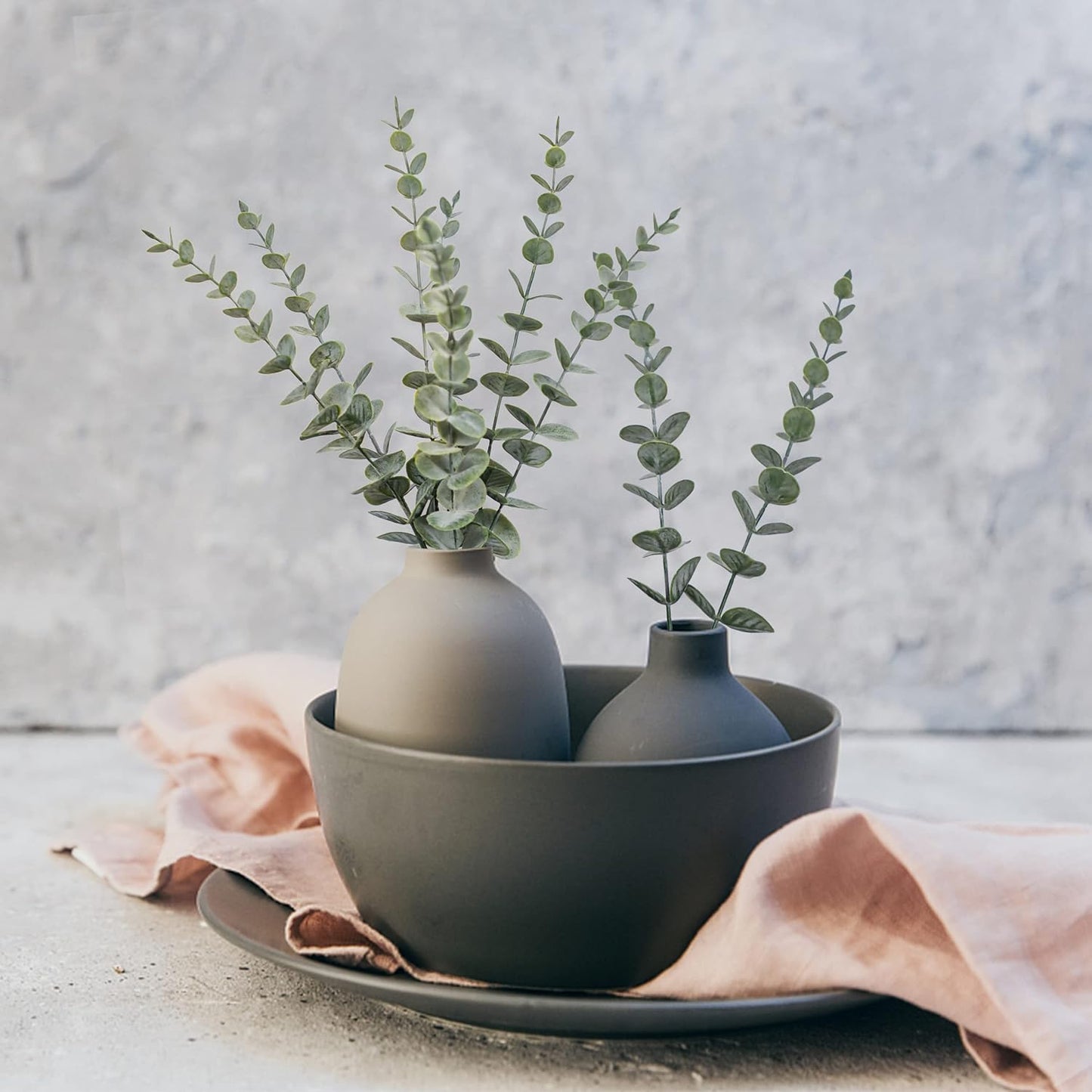 18pcs Eucalyptus Stems Artificial Eucalyptus Leaves Stems Artificial Fake Flowers for Home Office Flowers Bouquet Centerpiece Wedding Decoration Christmas Decor 2025