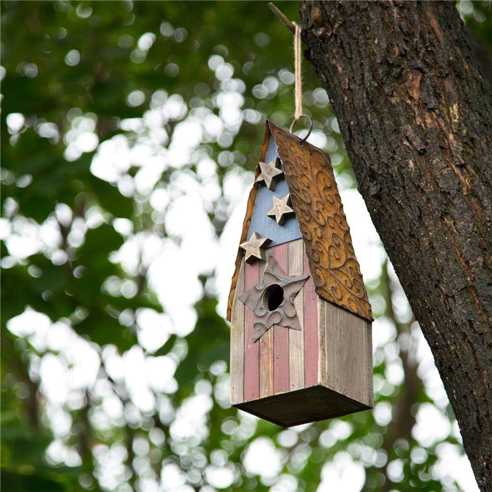 Glitzhome Hanging Birdhouses for Outdoors, Patriotic USA Distressed Solid Wood Cottage Design with 3D Stars, Garden Wooden Birdhouse for Bluebird Hummingbird Wren Finch Cardinals Cedar 12.5" H