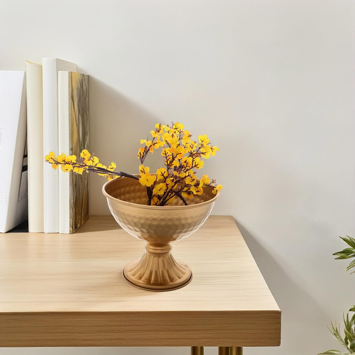 Milisten European Style Iron Vase with Gold Finish, High Pedestal Flow