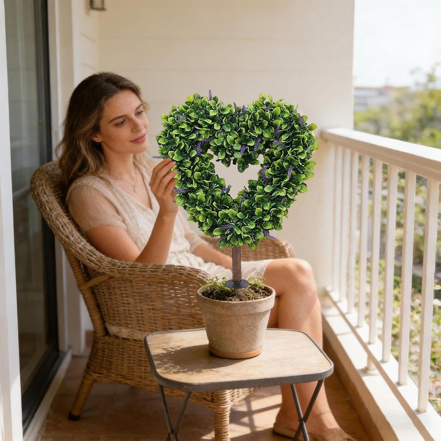 Artificial Topiary for Outdoors, 65 cm Valentine Plant with Stand for Outdoor and Indoor, Topiary Valentine with Stand, for Garden Wedding Spring Workshops Lawn Patio Porch Ca