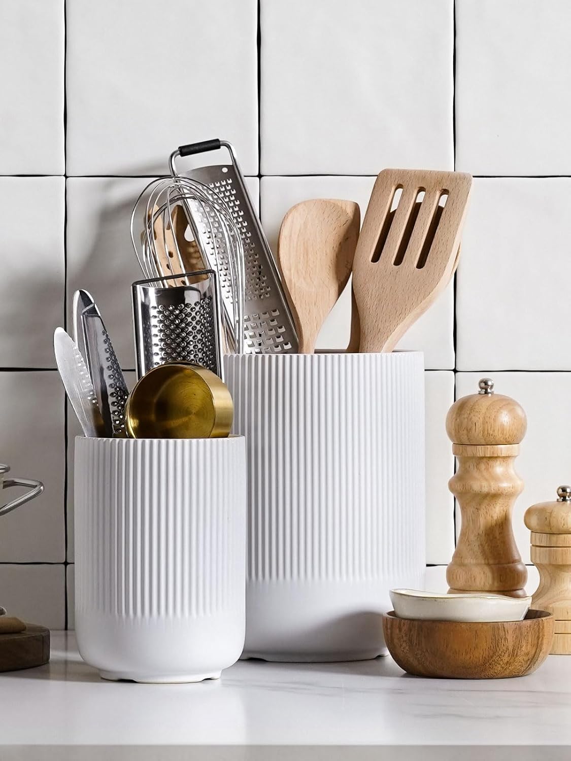 LE TAUCI Utensil Holder for Kitchen Counter, 7.3"+5.4" Fluted Ceramic 