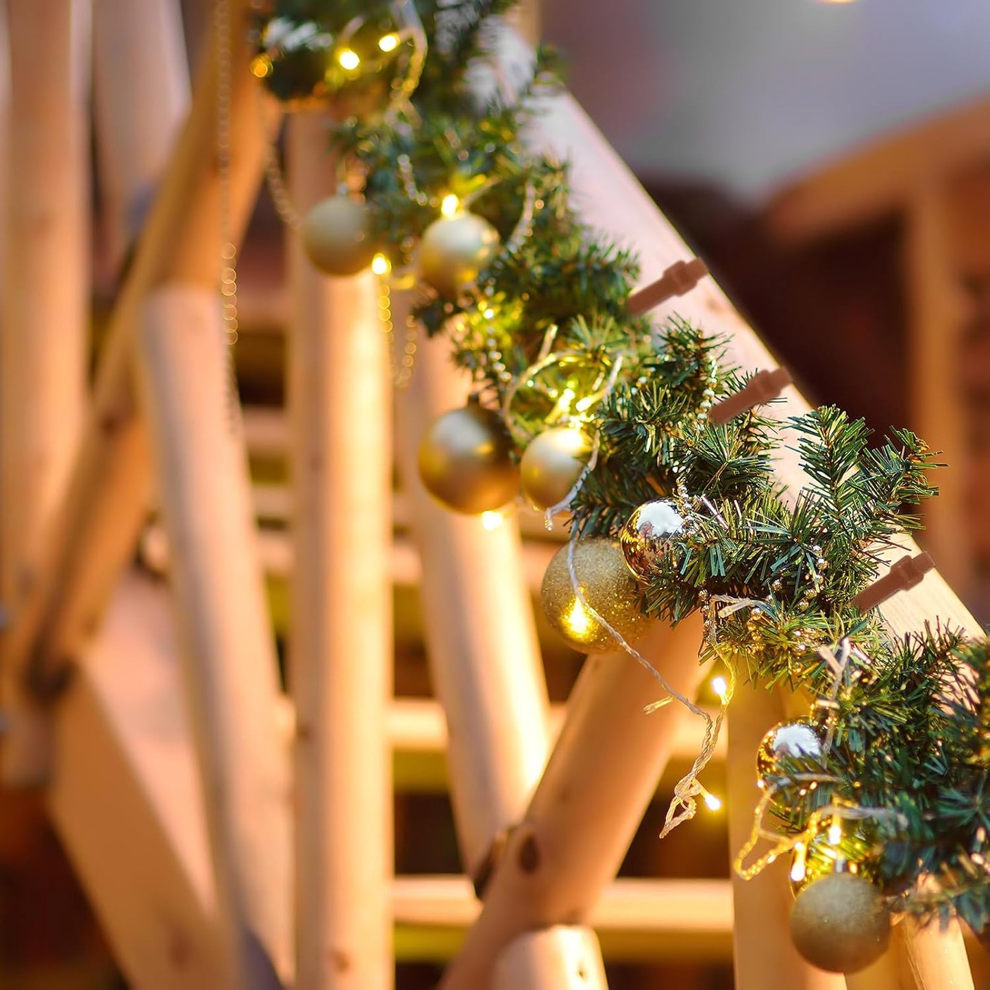 100 Pcs Christmas Garland Ties 12 Inch Brown Adjustable Holiday Garland Ties Reusable Nylon Garden Plant Cable Strap for Wreath Making Xmas Tree Banister Stairway Door Decoration