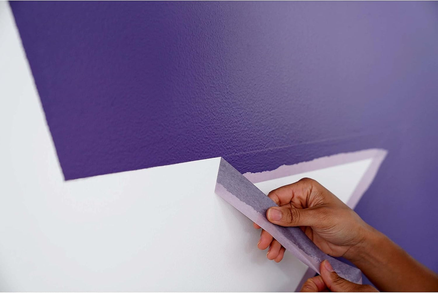 Scotch Delicate Surfaces Painters Tape, 0.94 in x 60 yd, Damage-Free Painting Prep, Protect Delicate Surfaces, UV & Sunlight Resistant, Solvent-Free Adhesive, Indoor Masking Tape, 1 Roll (2080EL-24E)