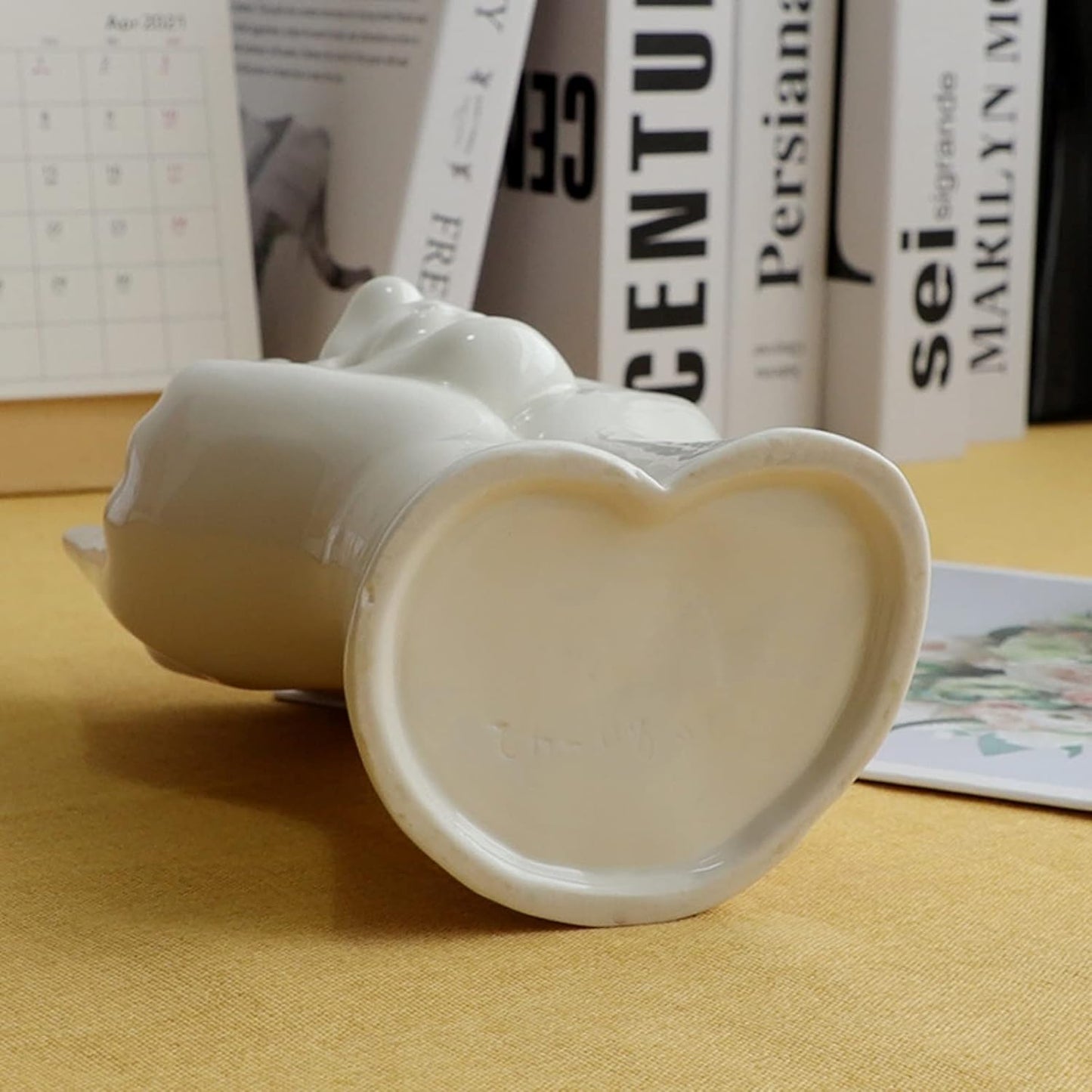 Human Form Body Flower Vase Art Face Ceramic Sculpture Flower Plant Pot Table Centerpieces Wedding Office Kitchen Home Decor (Hand Holding Face)