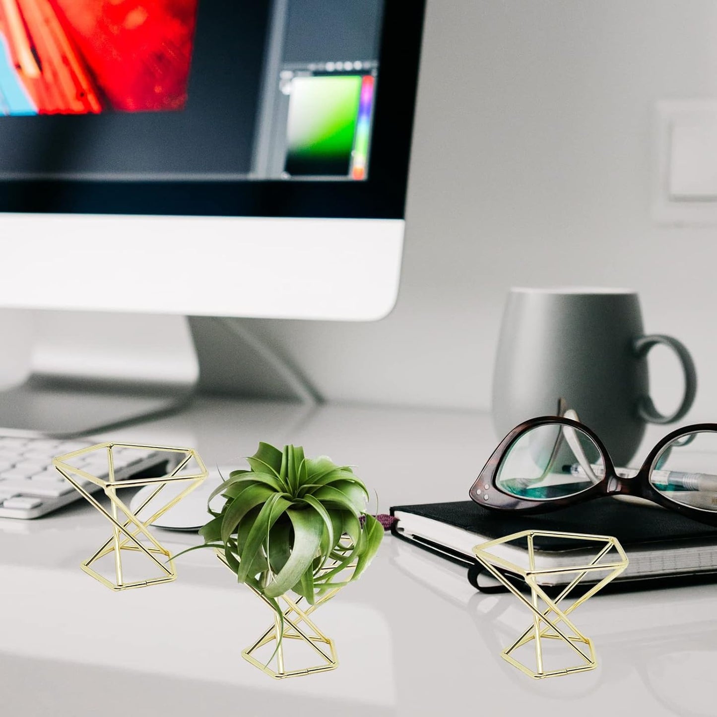 20 PCS Air Plants Holders Unique Geometric Metal Plant Stands Airplants Container Live Air Fern Display Racks Small Decor Items for Shelf (Gold)