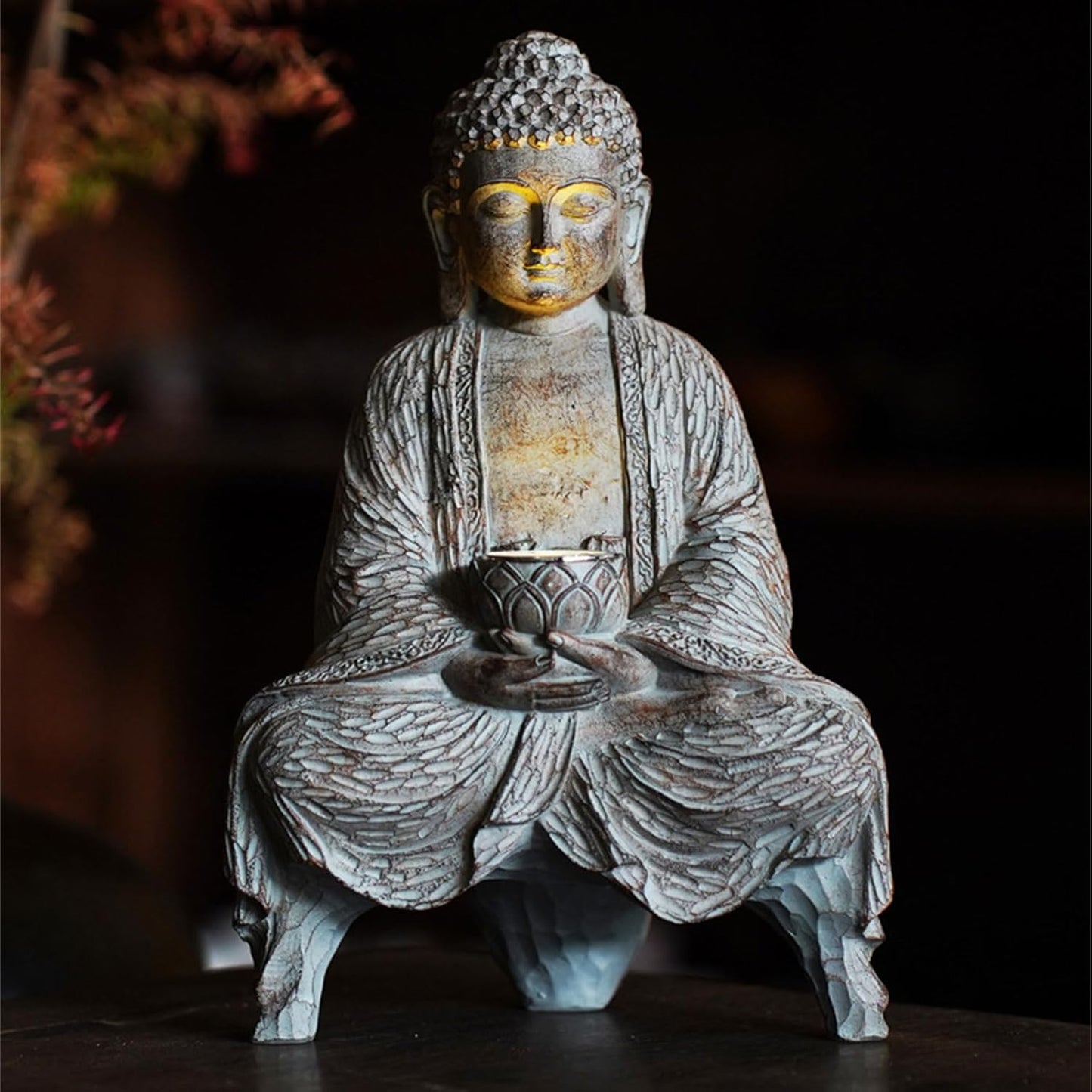 Home Buddhas Statue Solar Power Flickering LED Garden Light Meditations Buddhas Figures Spiritual Room Decorations Solar Buddhas Statue