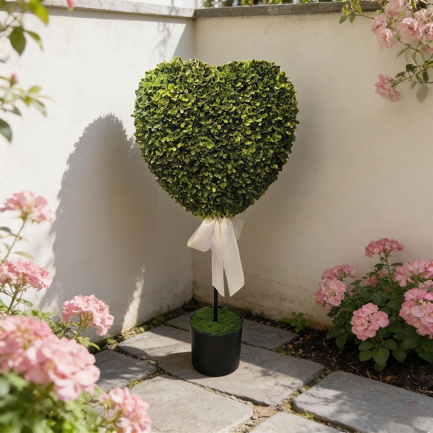 Heart Tree, Heart Trimming Outdoor 2 Sets Lover's Day Heart Shaped Trimming Trees Artificial Decorations Ball Planter Pots with Bow Tie