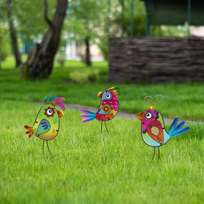 3 Pack Garden Outdoor Metal & Glass Bird Yard Art Decor, Yard Art Decoration for Porch Patio, Garden Statues Sculpture Gifts for Grandma Mom Women (Colorful)