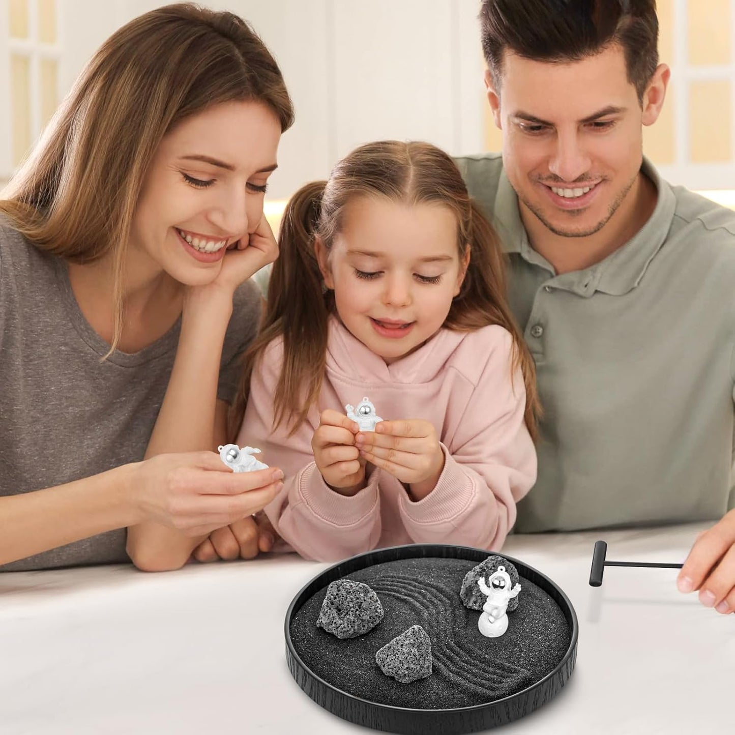 Zen Garden Kit for Desk – 8.2" Mini Zen Garden Desktop Decor with Astronauts, Black Sand, Stones & Rake Home Office Desk Decorations, Unique Decoration Gifts for Family and Friend