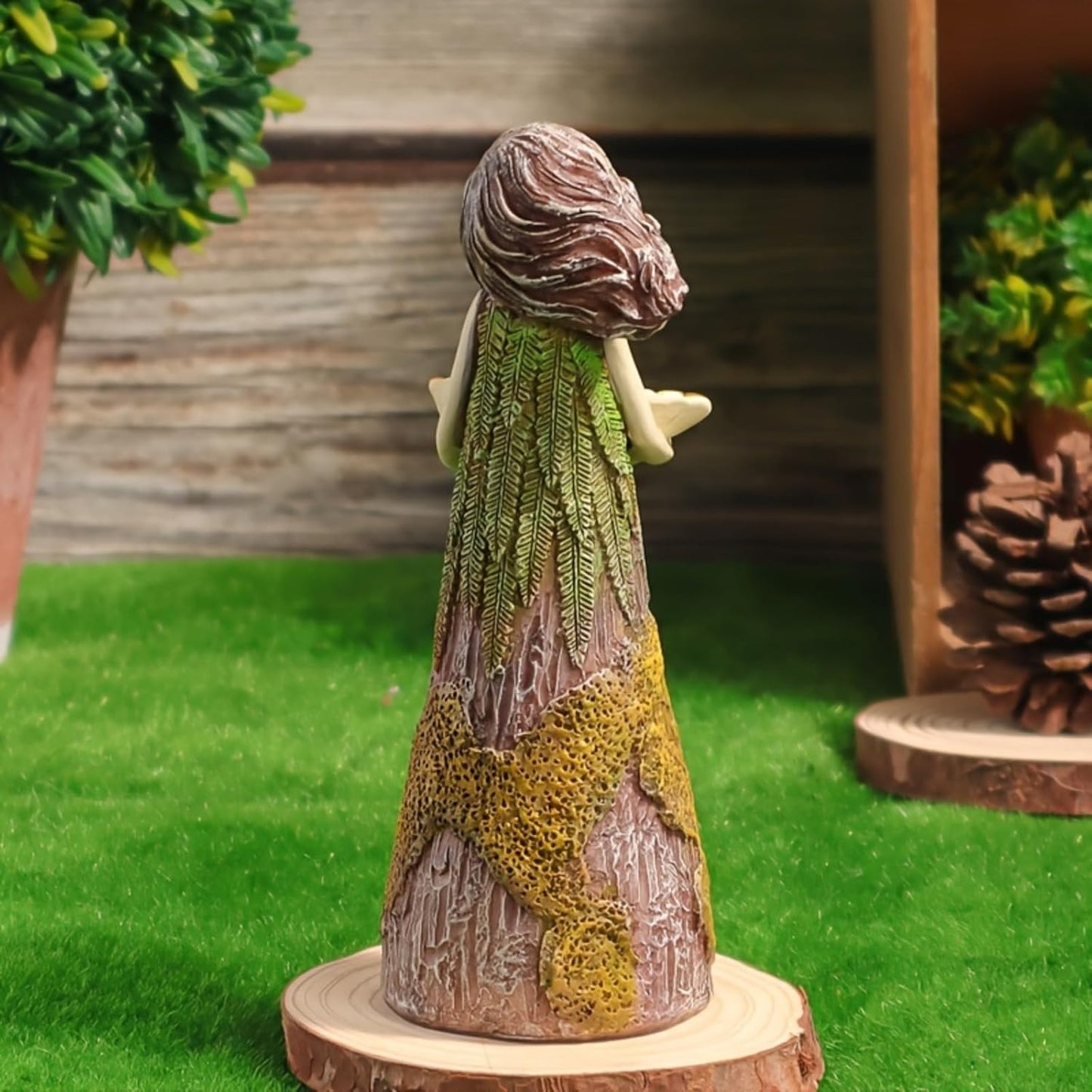 Charming Forest Girl Statue Resin Figurine Bird Feeder - Vintage Garden & Balcony Decor, Perfect for Mother's Day, for Spring, Summer