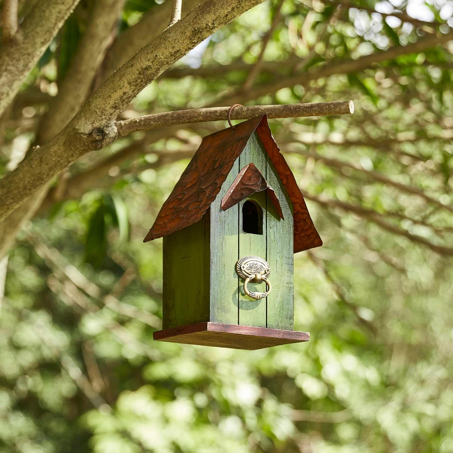 Glitzhome Bird Houses for Outside,10" H Rustic Wooden Bird House Garden Distressed Decorative Birdhouse for Outdoors, Hanging Birdhouse for Bluebird Hummingbird Wren Finch Cardinals Cedar