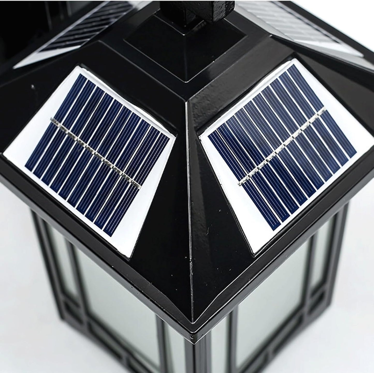 Solar Powered Outdoor Wall Lantern, E27 Wall Lamp with Classic Lattice Glass Shade, Cast Aluminum Waterproof Wall Light, Black Exterior Wall Mounted Lighting for Garden, Patio, Porch, Yard