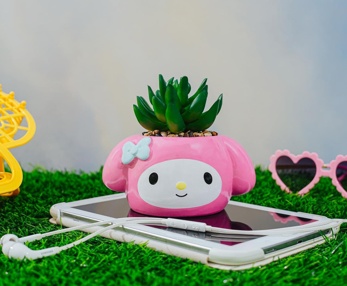 Toynk Sanrio My Melody 3-Inch Sculpted Ceramic Mini Planter with Artificial Succulent | Cute Flower Pot, Faux Indoor Plants