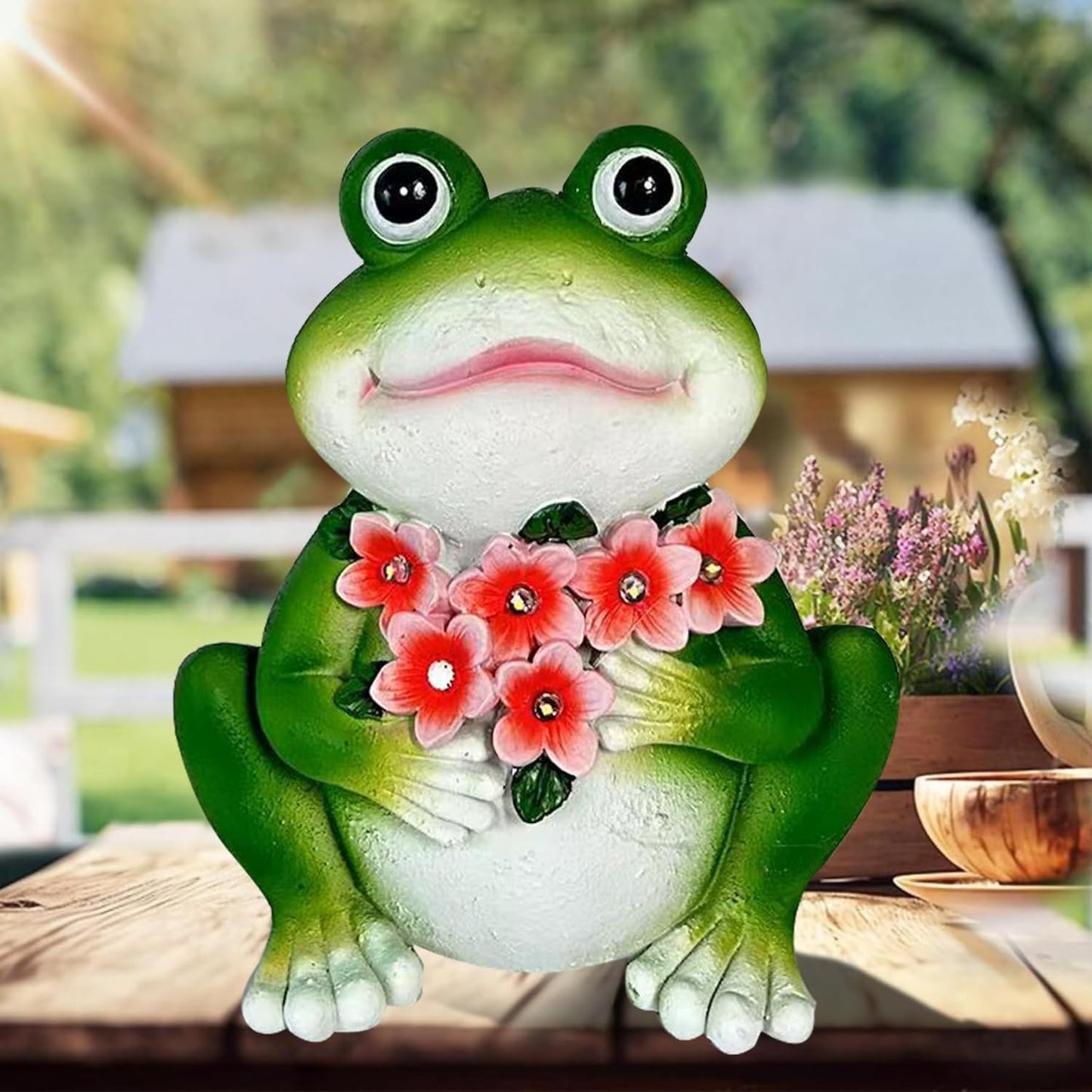 Solar Frog Garden Decor - Resin Frog Statues for Outside, Patio, Yard, Lawn, Gardening Gifts for Women, Outdoor Decorations