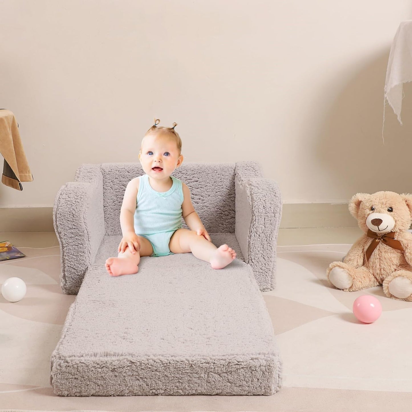 Kids Sofa, 2-in-1 Flip-Out Foam Couch with Soft Sherpa Cover, Cozy Play Lounge Chair, Grey