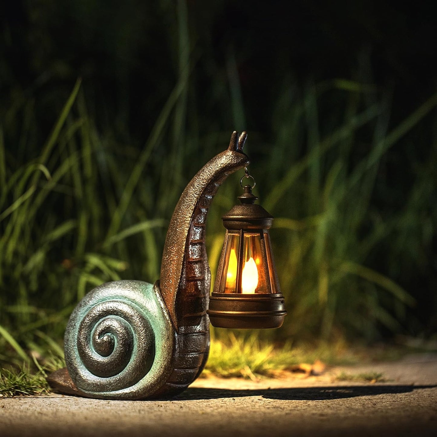 Solar Garden Snail Statue,Garden and Home Decor,Valentines Day Decorat