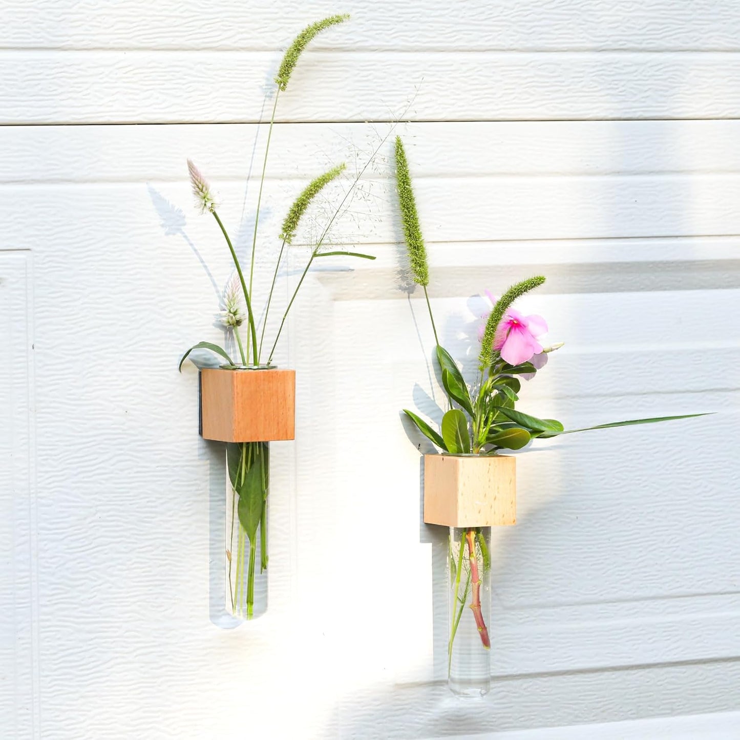 Wooden Wall Planter Glass Plant Propagation Stations Fridge Glass Tube Single Stem Bud Vase 2Pcs/Set Modern Decorative Cube Wood Window Flower Vase Refrigerator Magnetic Mini Glass Vase with Dropper