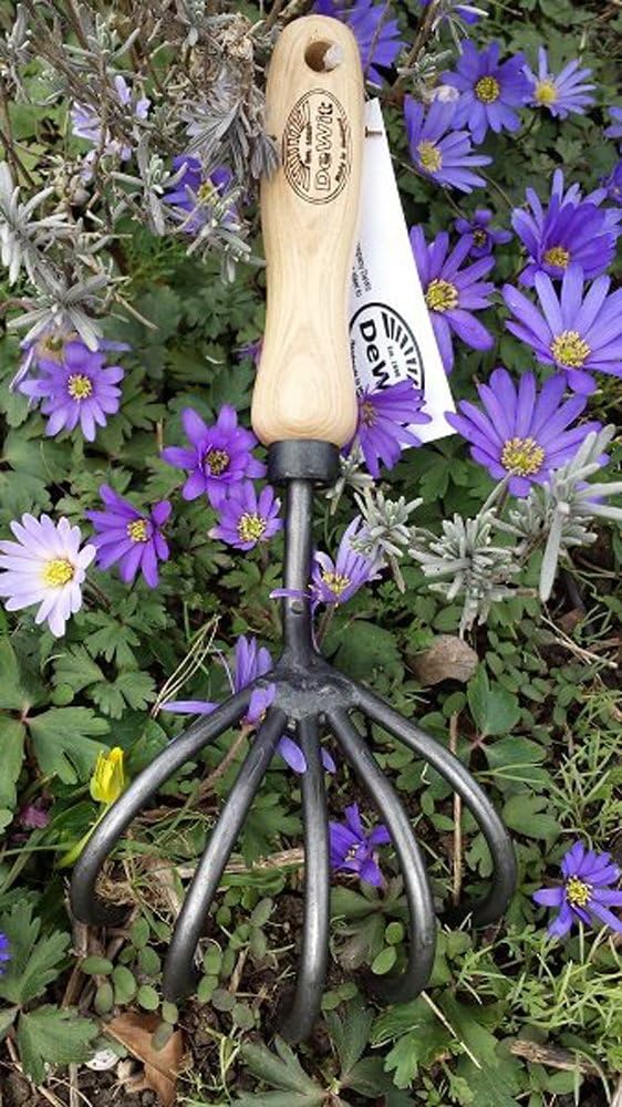 DeWit 5-Tine Hand Cultivator – Tempered Boron Steel Claw Tool for Weeding, Aerating & Debris Removal – Ash Hardwood Handle – Compact Garden Tool – 11” Long
