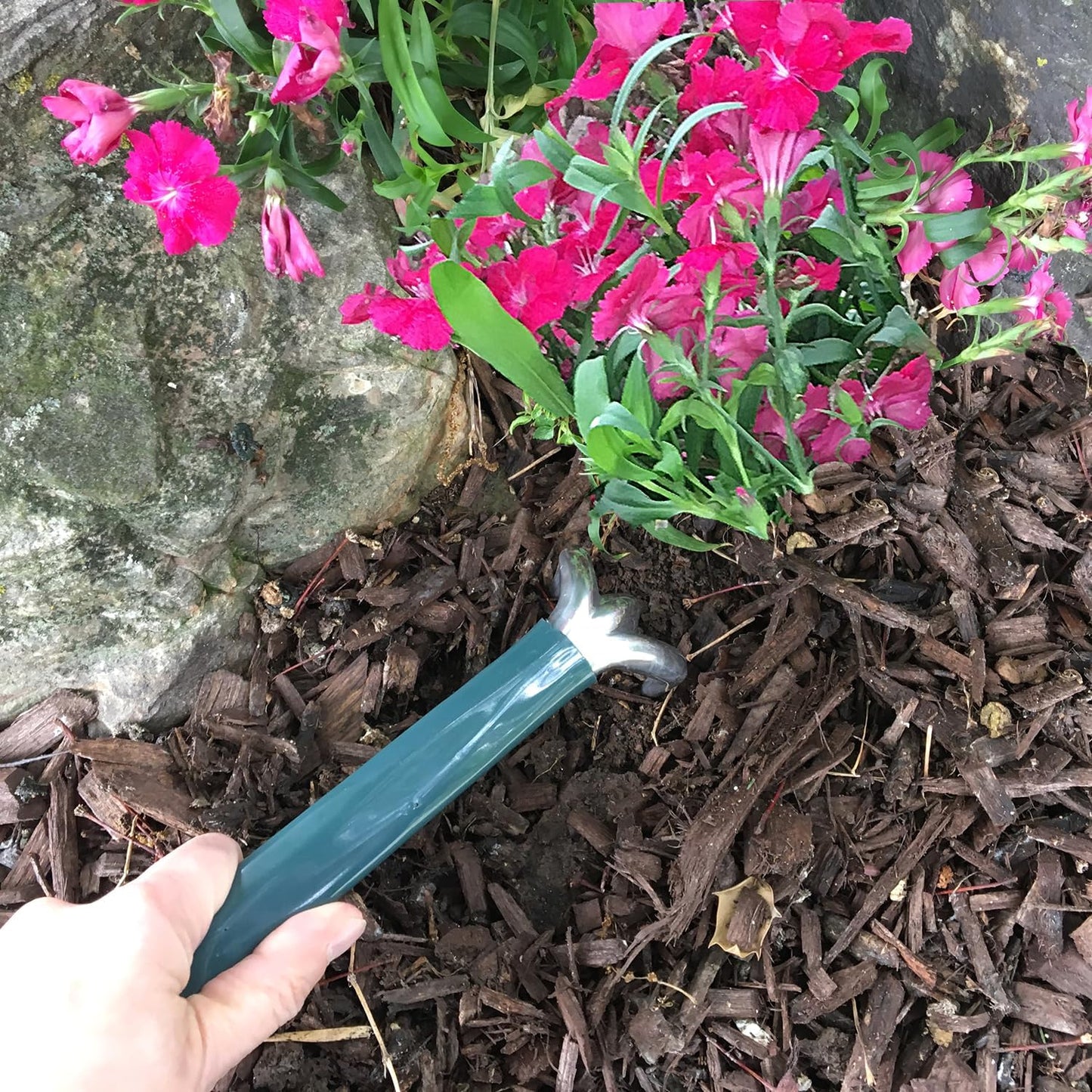 Trake, Trowel and Rake Garden Hand Tool Combo, Lightweight & Durable Garden Tool with Comfortable Grip for Planting & Cultivating