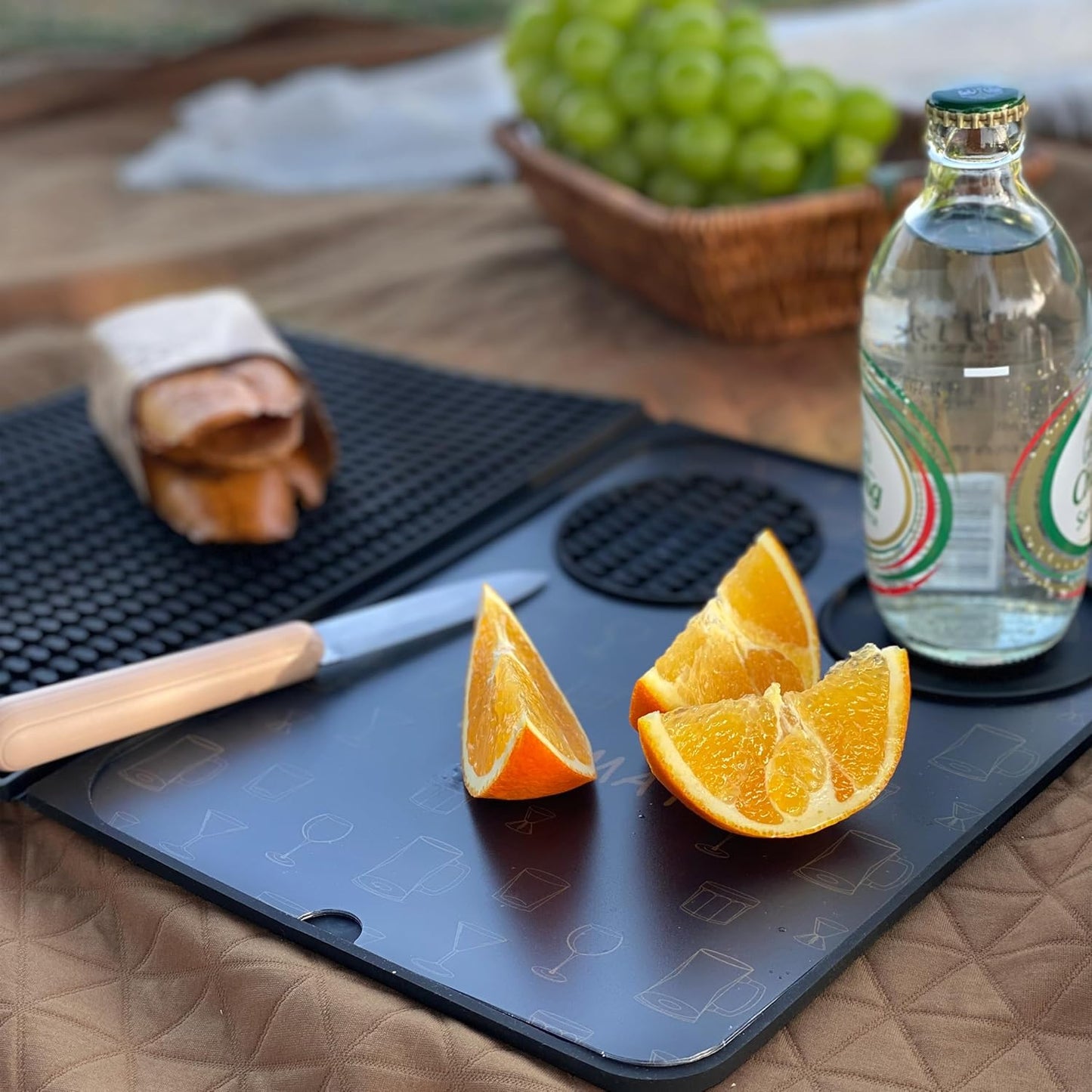 Bar Mat, Bar Accessories, Multifunctional Folding Cocktail Mat with Cu