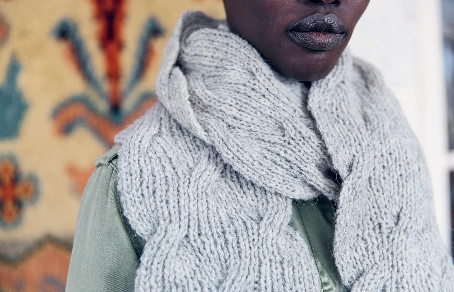 52 Weeks of Scarves: Beautiful Patterns for Year-round Knitting: Shawl