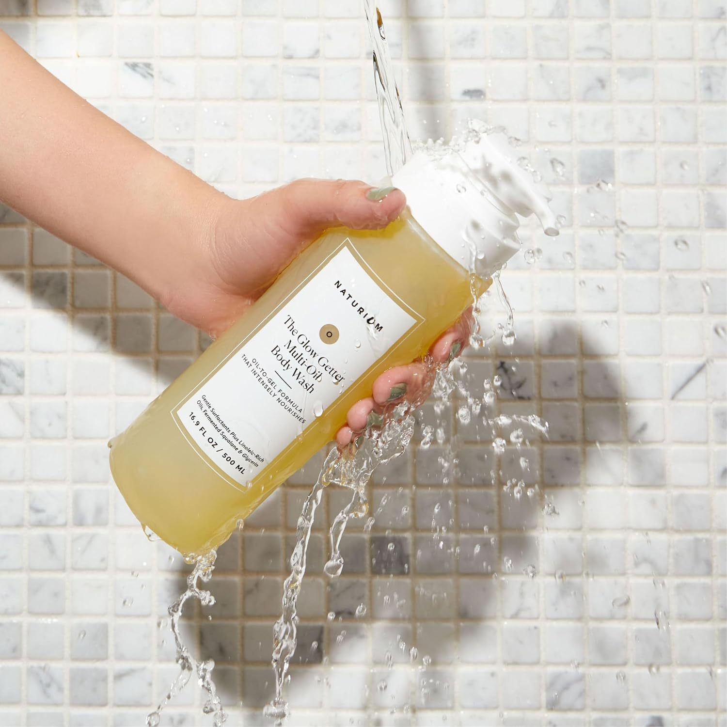 Naturium The Glow Getter Multi-Oil Hydrating Body Wash, Gentle Cleanse