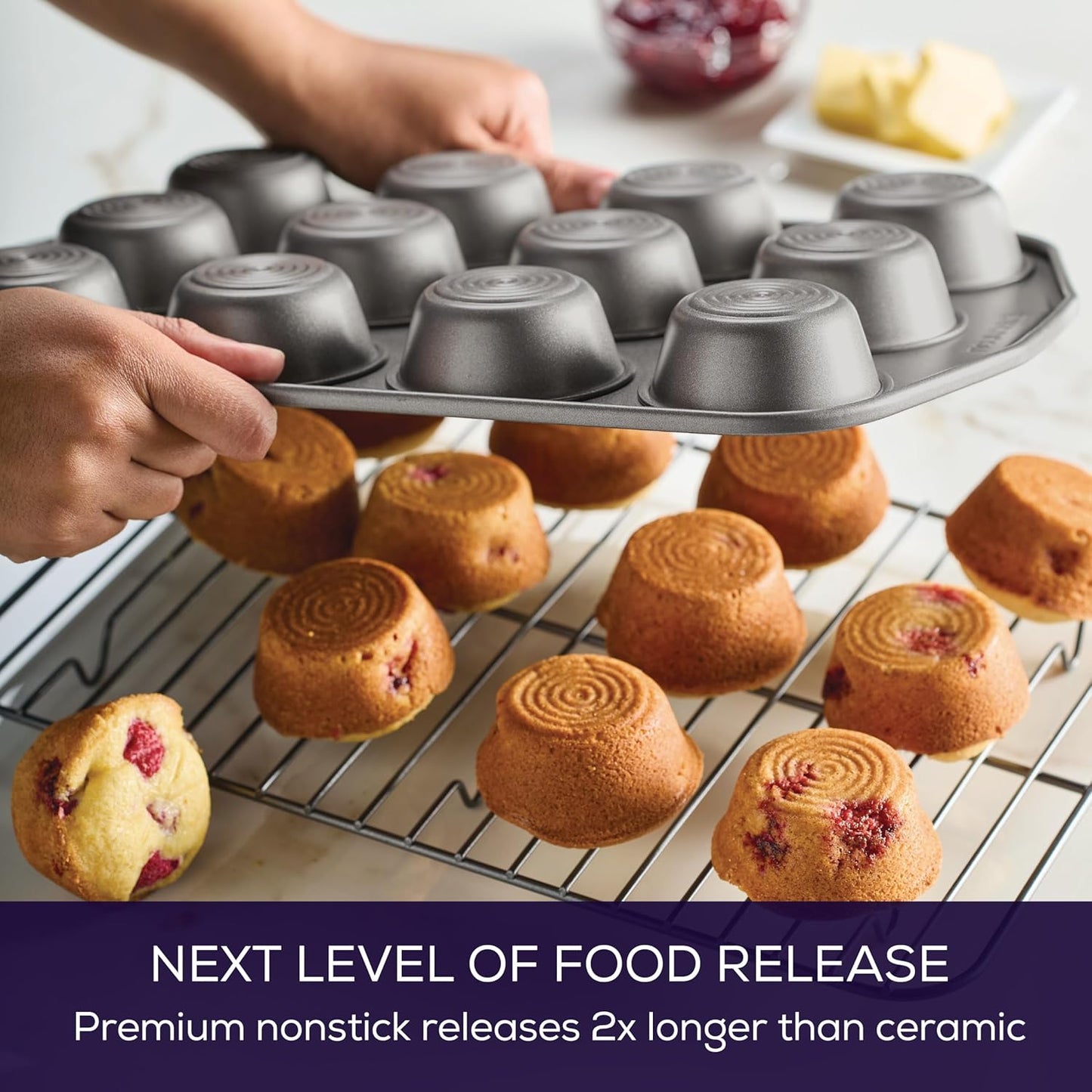 Circulon Total Nonstick Bakeware Set with Nonstick Bread Pan, Cookie S