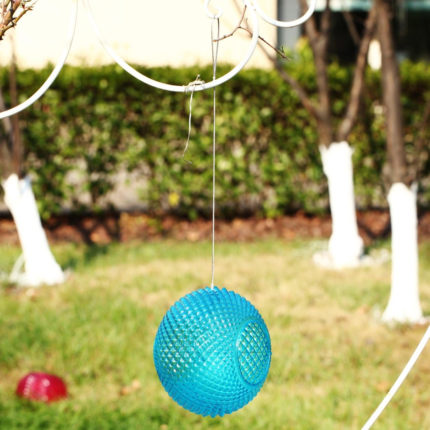 Topadorn Wild Bird Feeder Fly Through Garden Hanging Bird Feeder Mosaic Circle Squirrel Proof for Outdoor Decoration, Blue