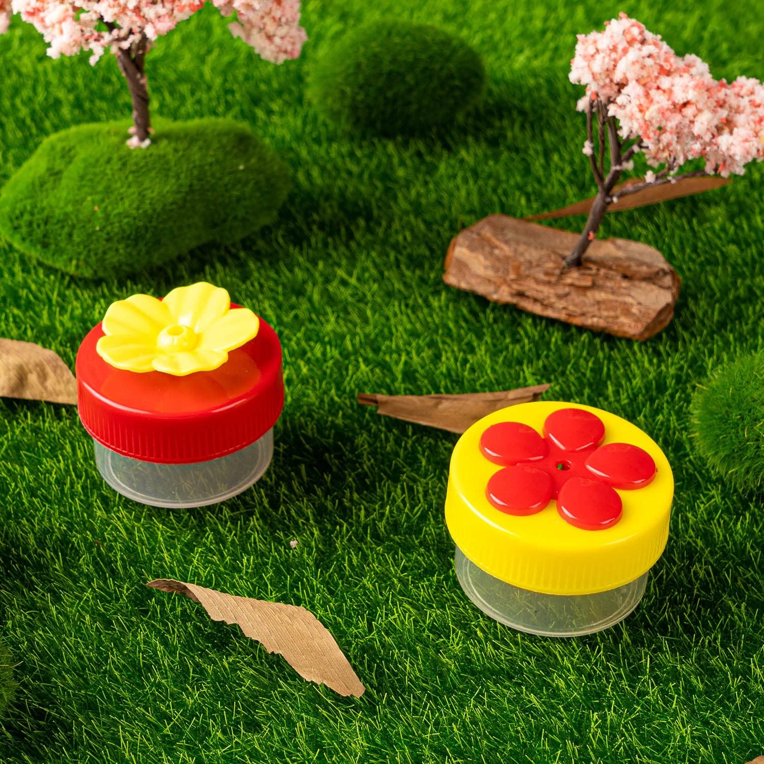 Hand Hummingbird Feeder, 4Pcs Mini Flower Hand Held Hummingbird Feeder