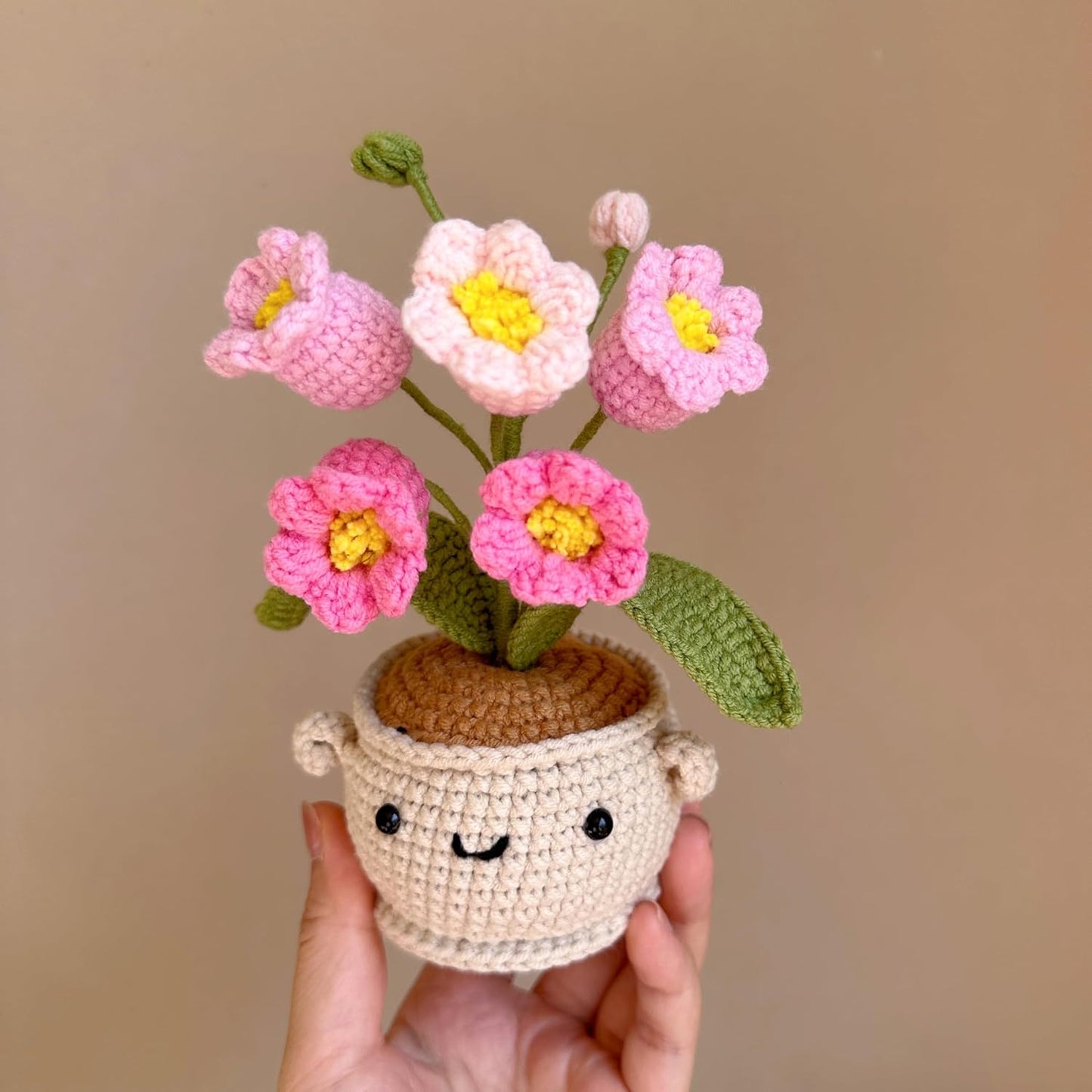 ANNE'S GIVERNY Handmade Crochet Flower Pot with Interchangeable Flowers, White, Blue, Pink, Yellow Sunflowers, Decorative Planter, Wellness Gift (Pink)