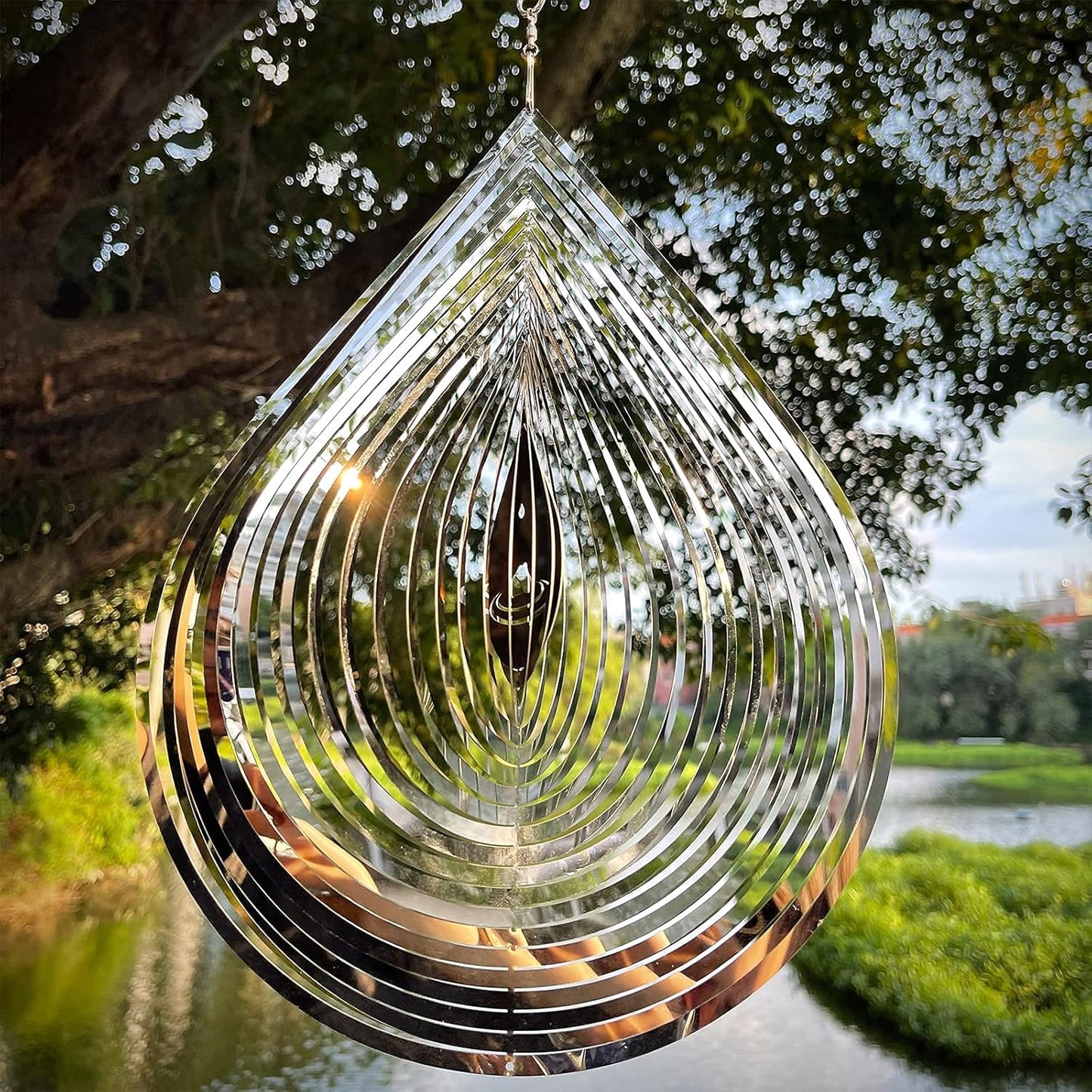 Wind Spinner 3D Water Droplets Shape Highly Reflective Stainless Steel Metal Outdoor Garden Decor, Decorations to Scare Away Yard Birds 12 inch, Gifts for Women Mom Dad