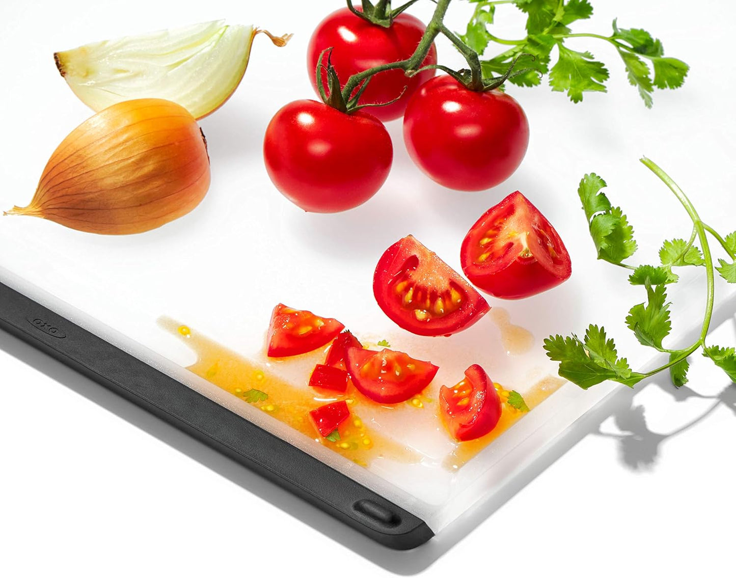OXO Good Grips 2-Piece Cutting Board Set, Cutting Boards for Kitchen Prep, Non-Porous Double-Sided Design, Dishwasher-Safe, Durable Kitchen Essentials