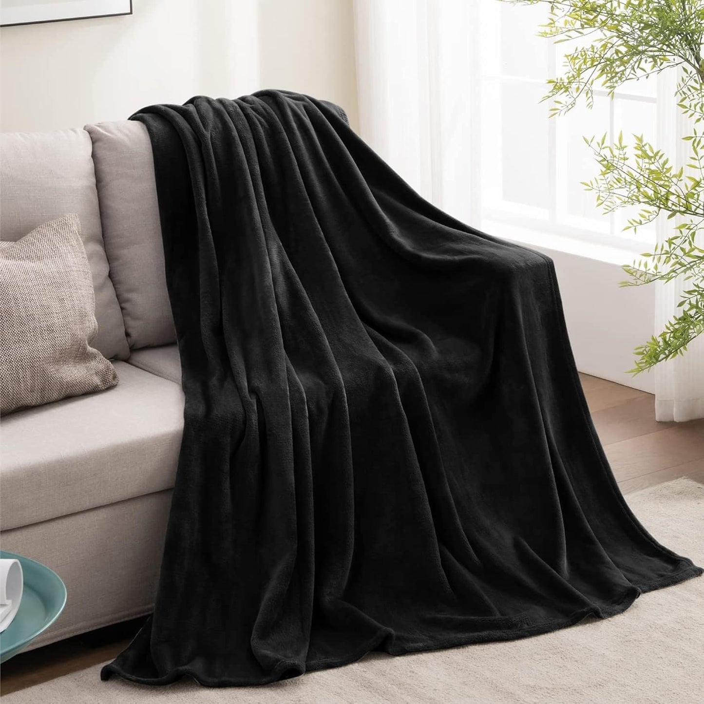 BEDELITE Fleece Blanket Black Throw Blankets for Couch & Bed, Luxury P